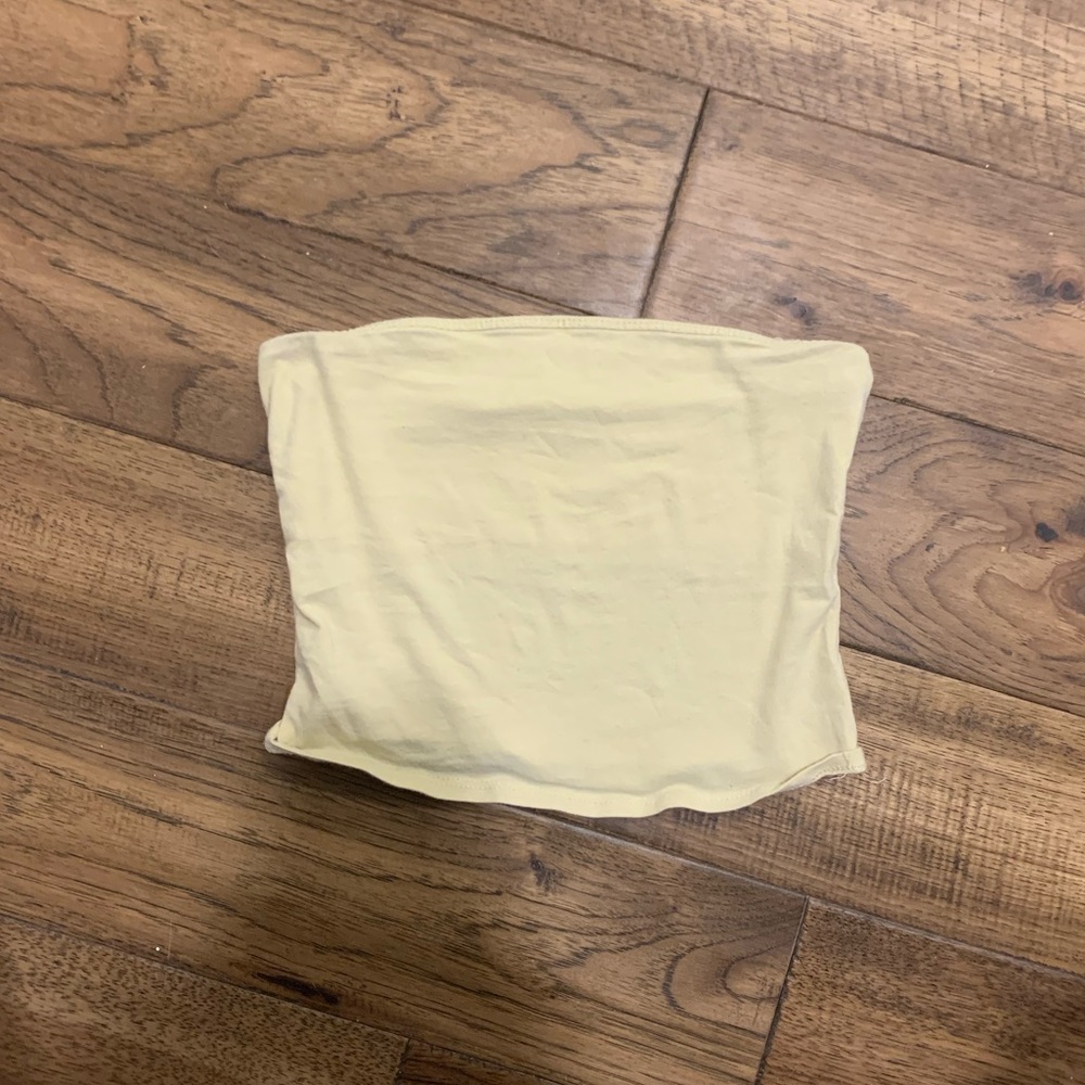 Tilly’s yellow tube top
